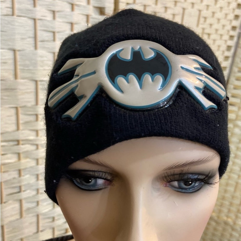 Stunning Warner Bros Batman Black Silver Beanie Hat