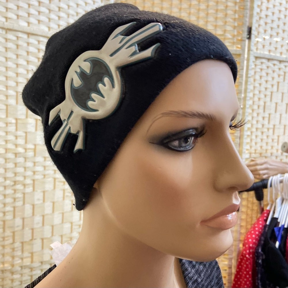 Stunning Warner Bros Batman Black Silver Beanie Hat