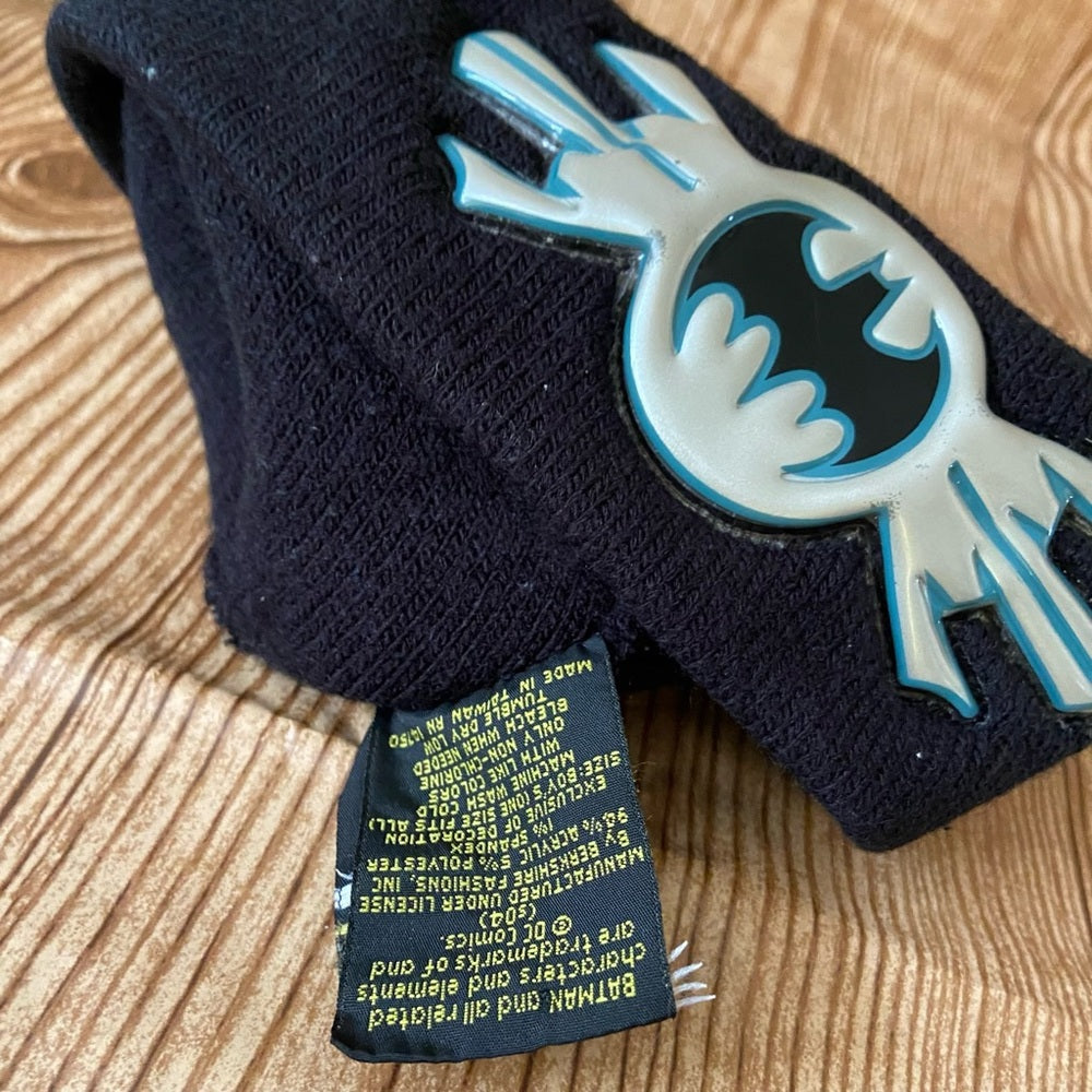 Stunning Warner Bros Batman Black Silver Beanie Hat