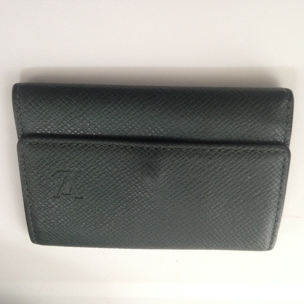 Louis Vuitton Green Taiga Leather 6-Hooks Key Case