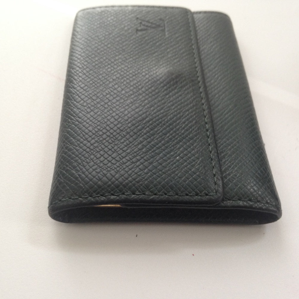 Louis Vuitton Green Taiga Leather 6-Hooks Key Case