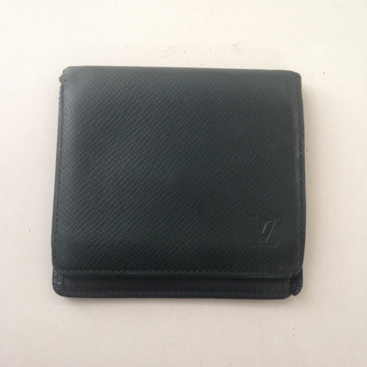 Louis Vuitton Green Taiga Leather Mens Wallet