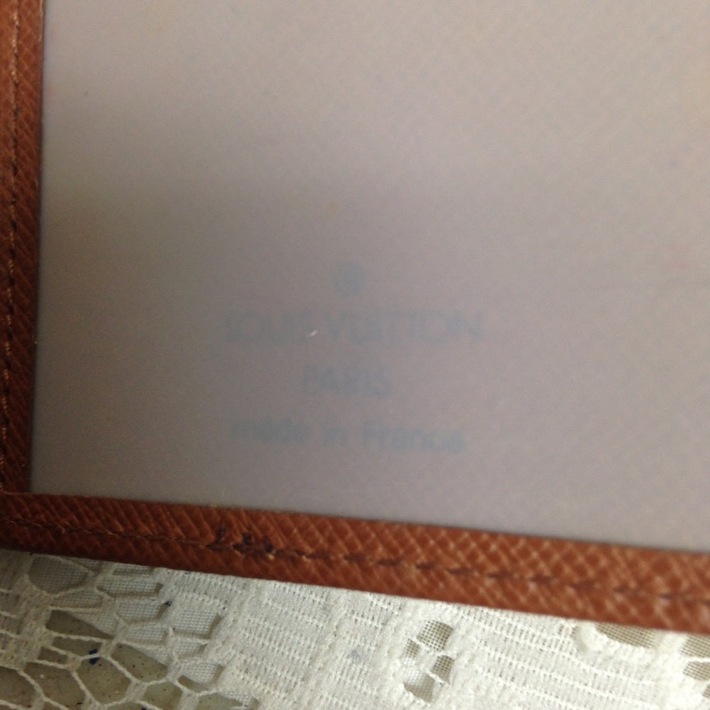 L. Vuitton Brown Taiga Leather ID-Credit Card Case