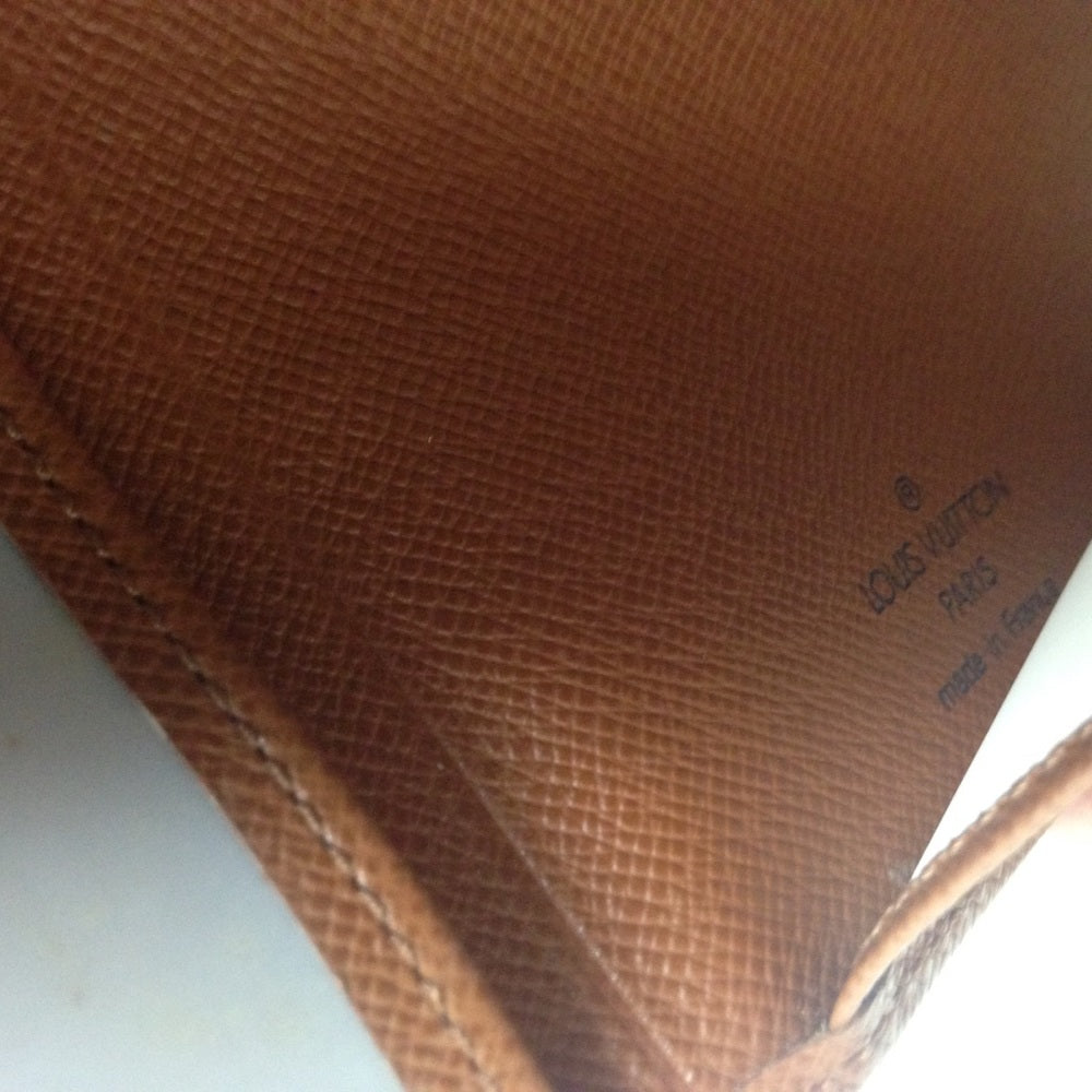 L. Vuitton Brown Taiga Leather ID-Credit Card Case