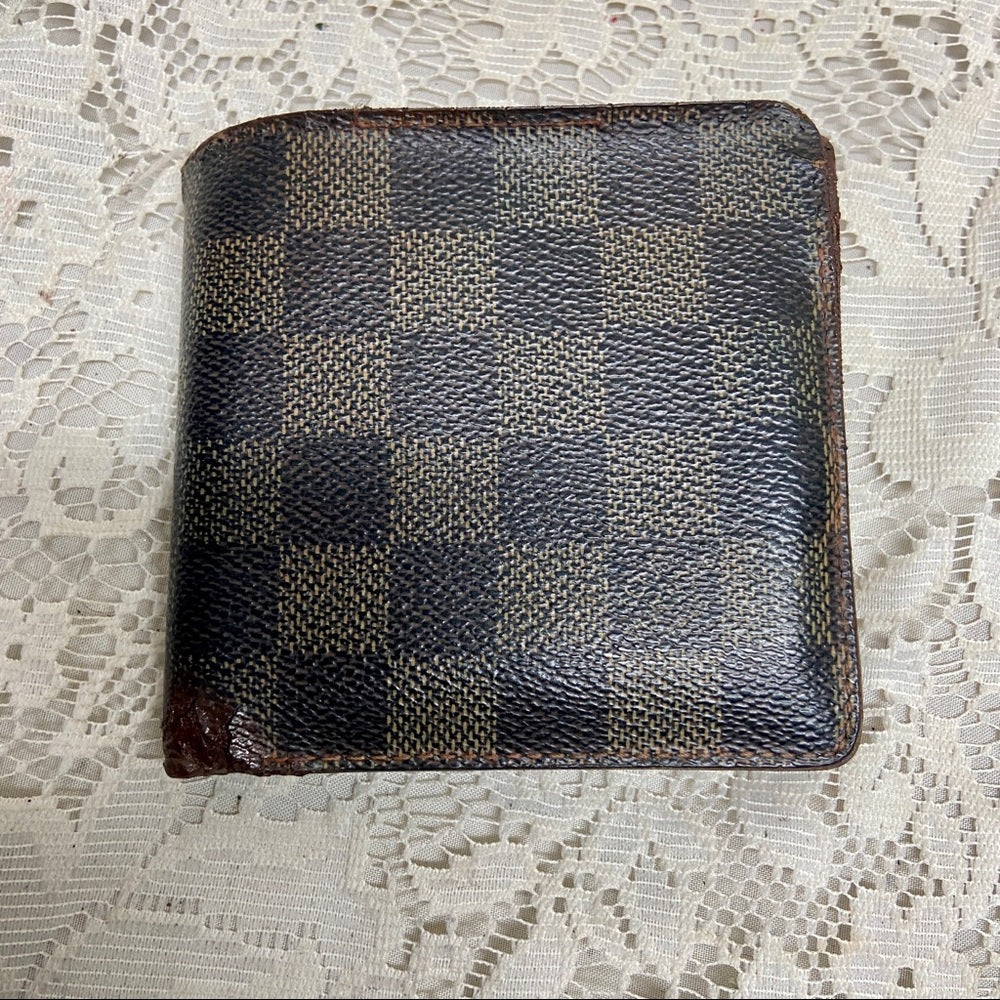 Louis Vuitton Damier Ebene Mens Credit Card Wallet