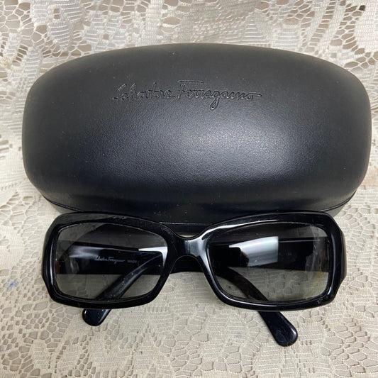 Salvatore Ferragamo Italy 2108 Sun Glasses