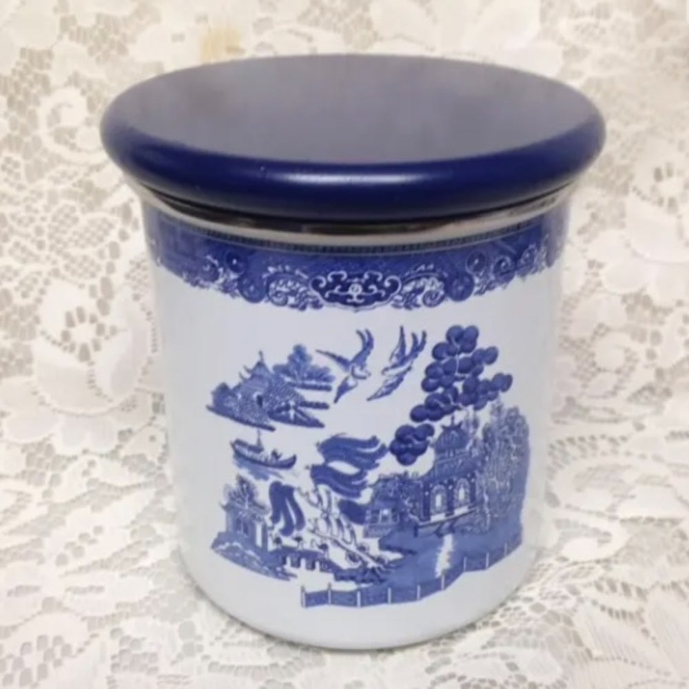 Vintage, Rare, 2pc  Blue Willow Enamelware Canister Set  7in T and 6in T