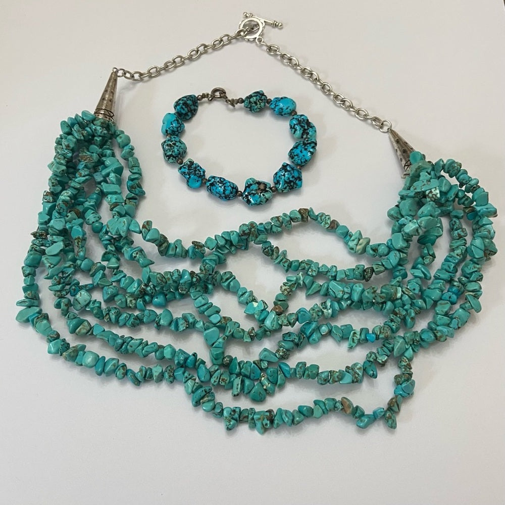 Vintage, Beautiful 7 Layers Turquoise  Beaded Necklace