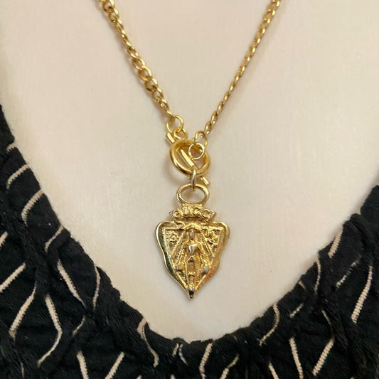 Vintage Authentic Gucci, 18in Gold Plated Charm Necklace
