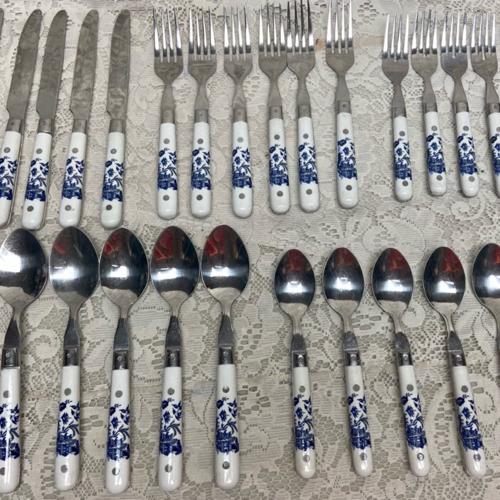Vintage, Stainless China, 30-pc Blue Willow Flatware, Svc for 6