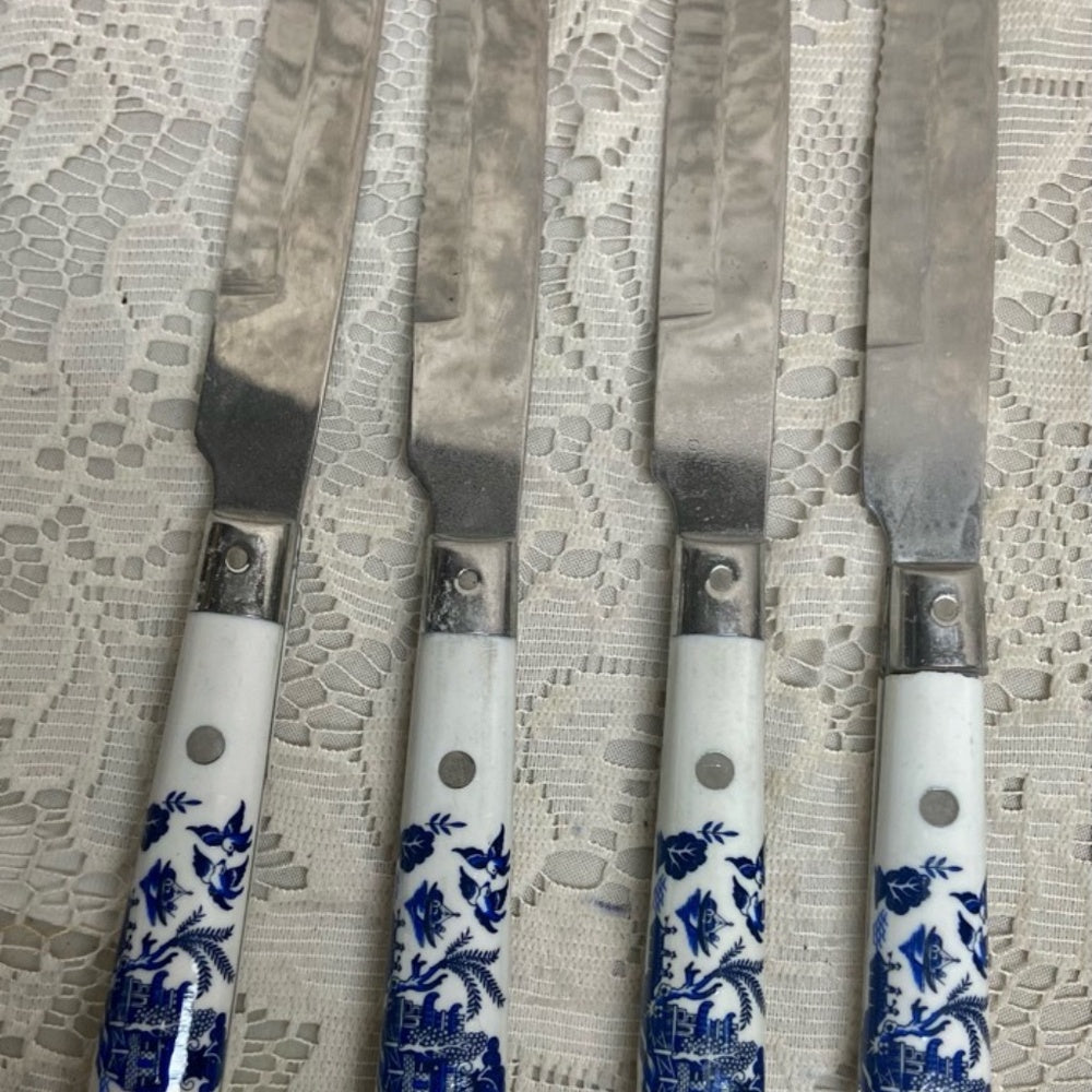 Vintage, Carnival, Thailand, Good Quality 20-pc Blue Willow Flatware, Svc for 4