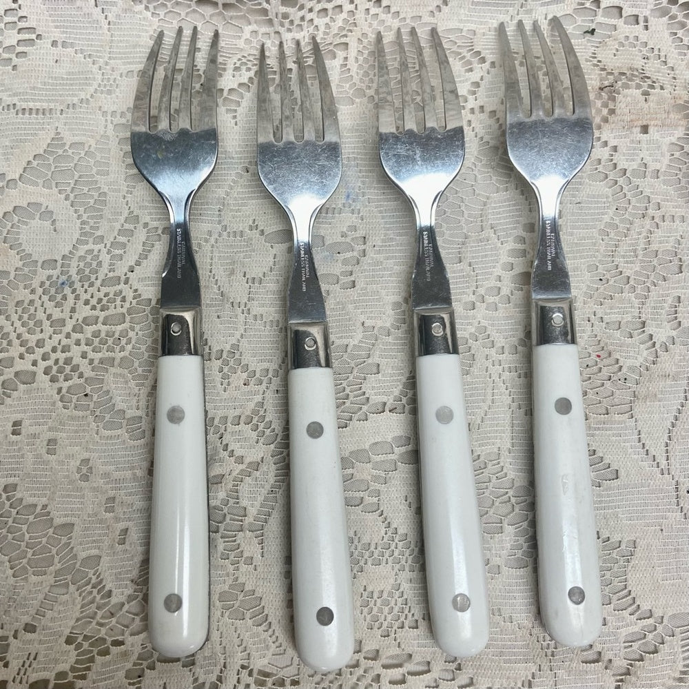 Vintage, Carnival, Thailand, Good Quality 20-pc Blue Willow Flatware, Svc for 4