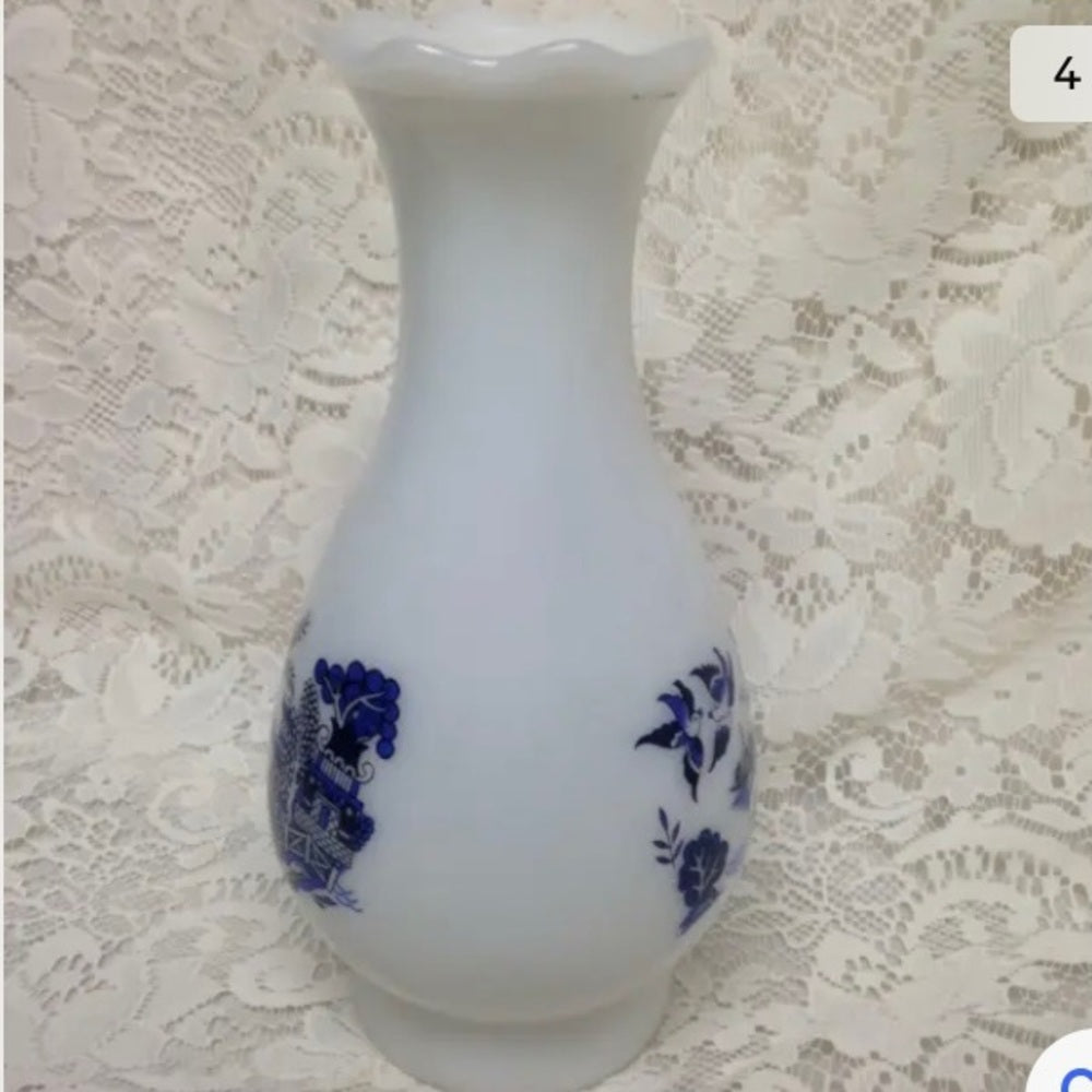 Vintage, Blue Willow Large Milk Glass Chimney 10in H x 5.5in W