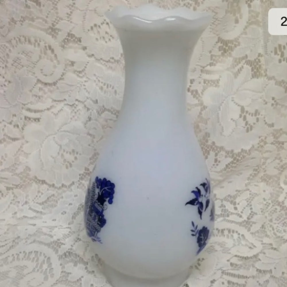 Vintage, Blue Willow Large Milk Glass Chimney 10in H x 5.5in W