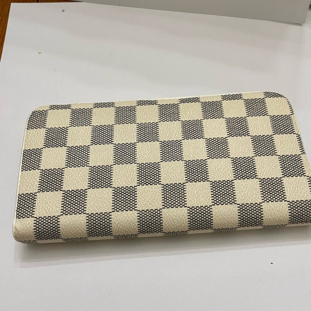 White and Blue Plaid Faux Leather Zippy Long Wallet 8in x 4in