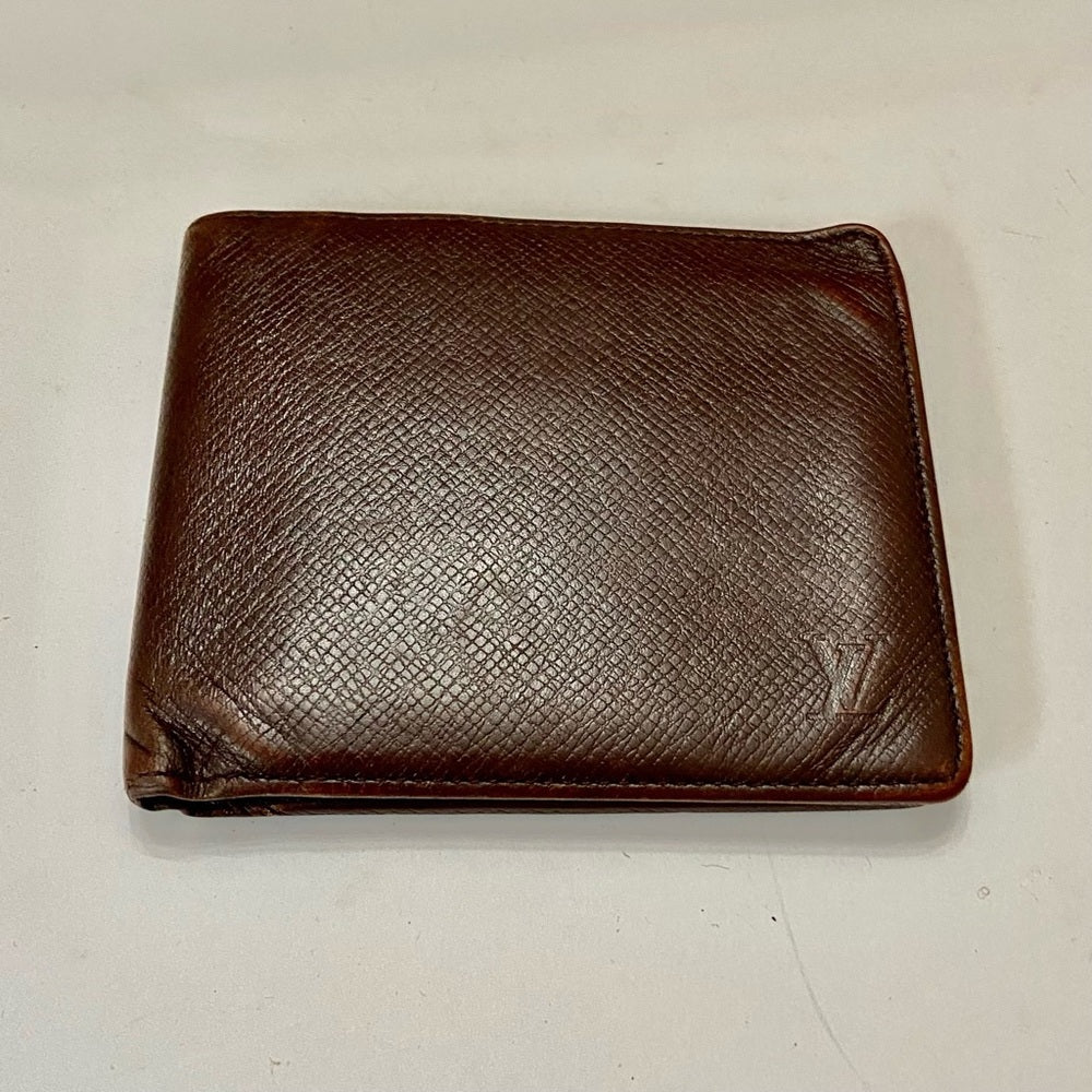 Louis Vuitton Brown Taiga Leather Mens Wallet 4.5in x 4in