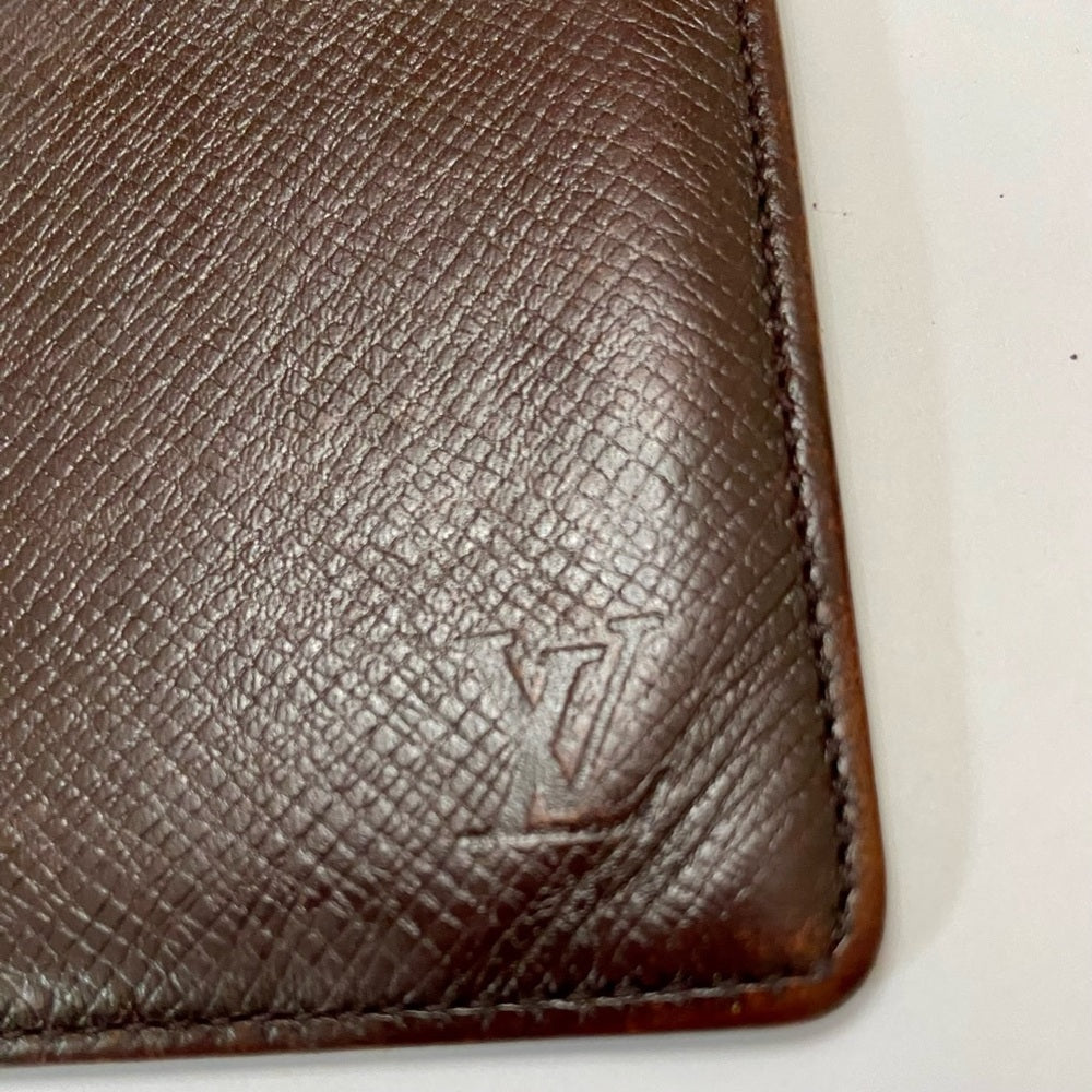 Louis Vuitton Brown Taiga Leather Mens Wallet 4.5in x 4in