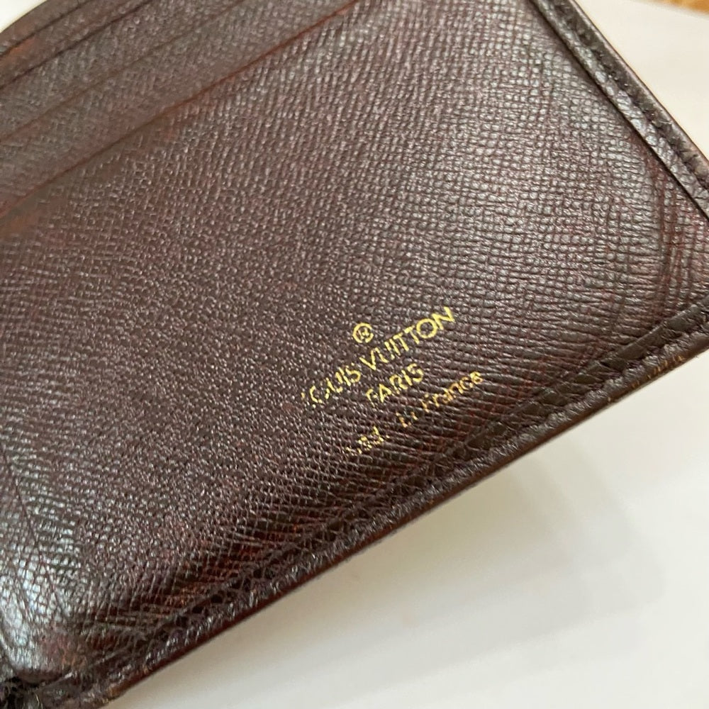 Louis Vuitton Brown Taiga Leather Mens Wallet 4.5in x 4in
