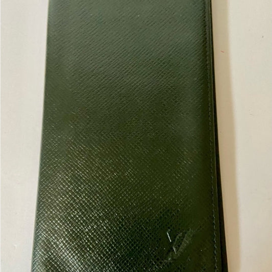Louis Vuitton, Green Taiga Leather Long Wallet 7.5 x 4in