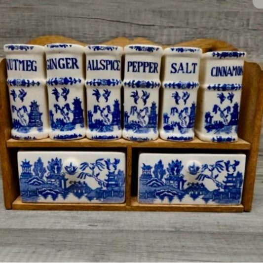 Vintage, Rare, Japan, 9-pc Blue Willow Shaker Set  with Wooden Rack