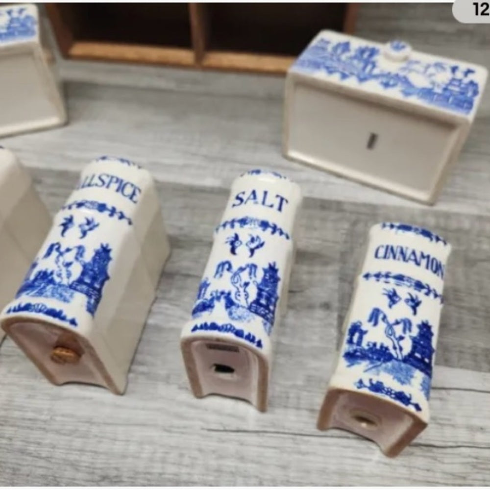 Vintage, Rare, Japan, 9-pc Blue Willow Shaker Set  with Wooden Rack