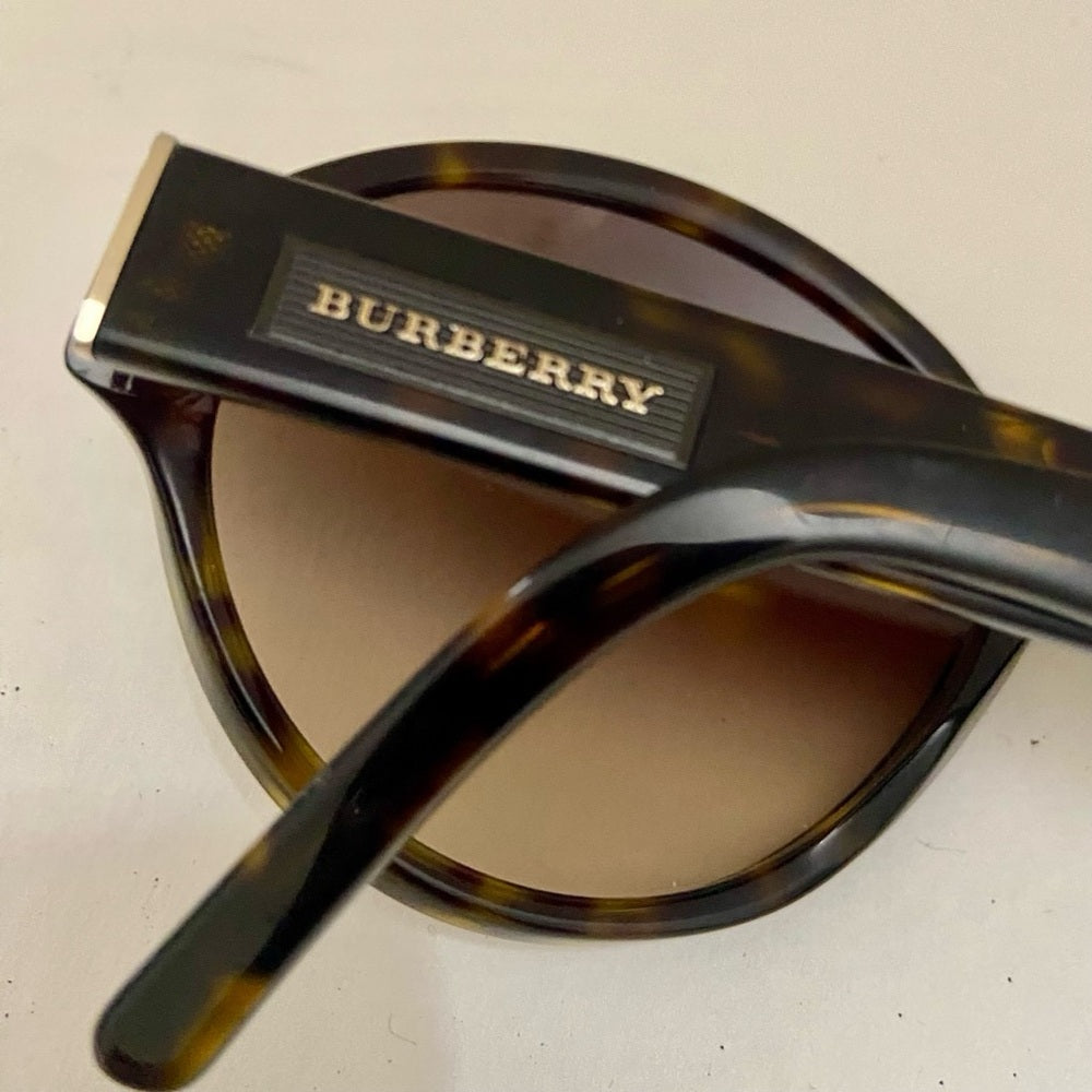 Burberry, Italy, B4111 5019 135 3N