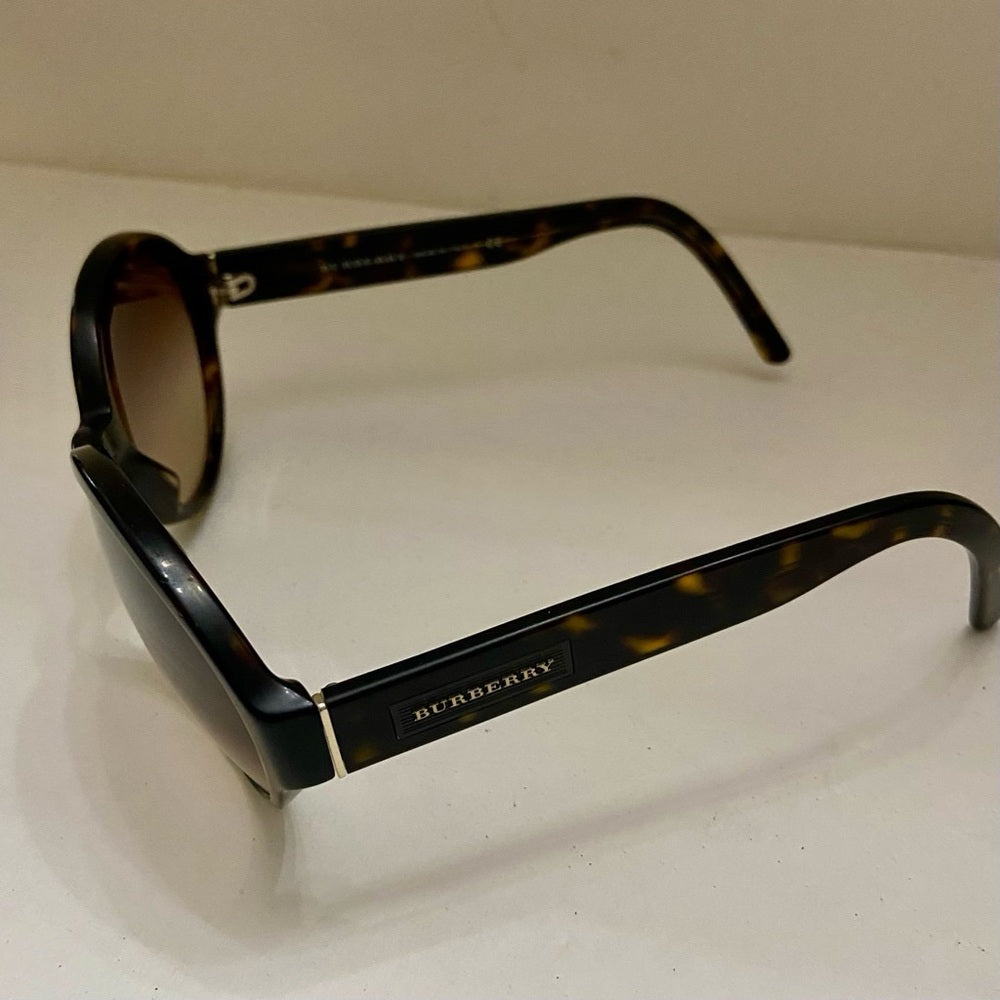 Burberry, Italy, B4111 5019 135 3N