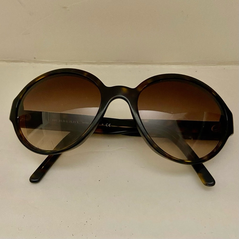 Burberry, Italy, B4111 5019 135 3N