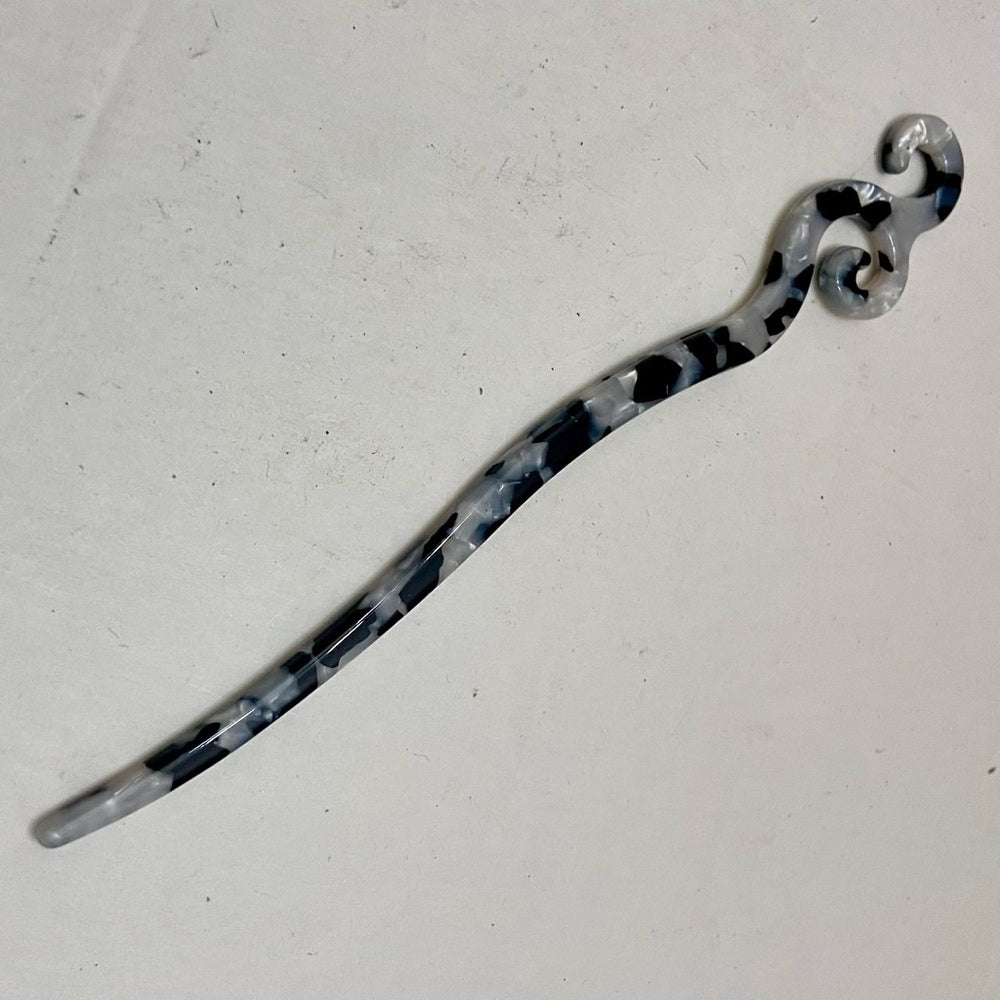 Vintage, Black and White Lucite Hair Pin Accessory 7in x 1in