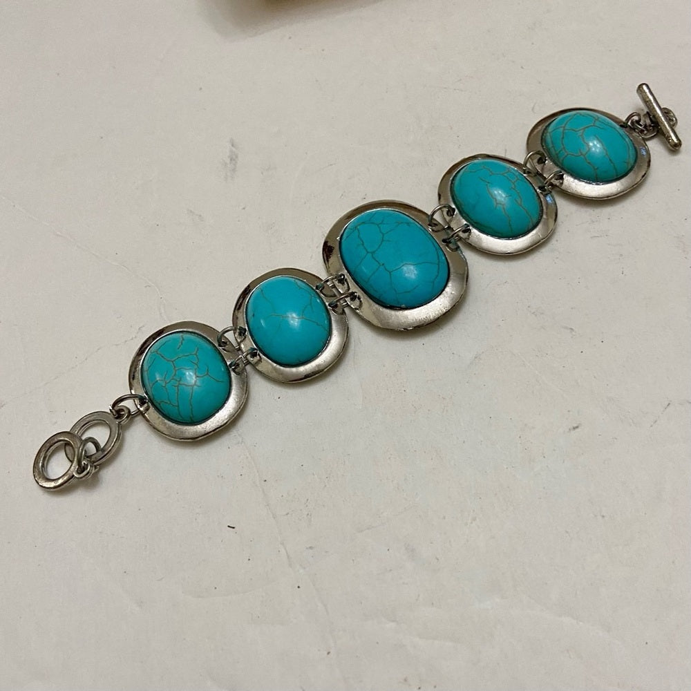 Vintage, Silver Tone and 5pc Faux Turquoise Chain Bracelet 8in L x 2in W