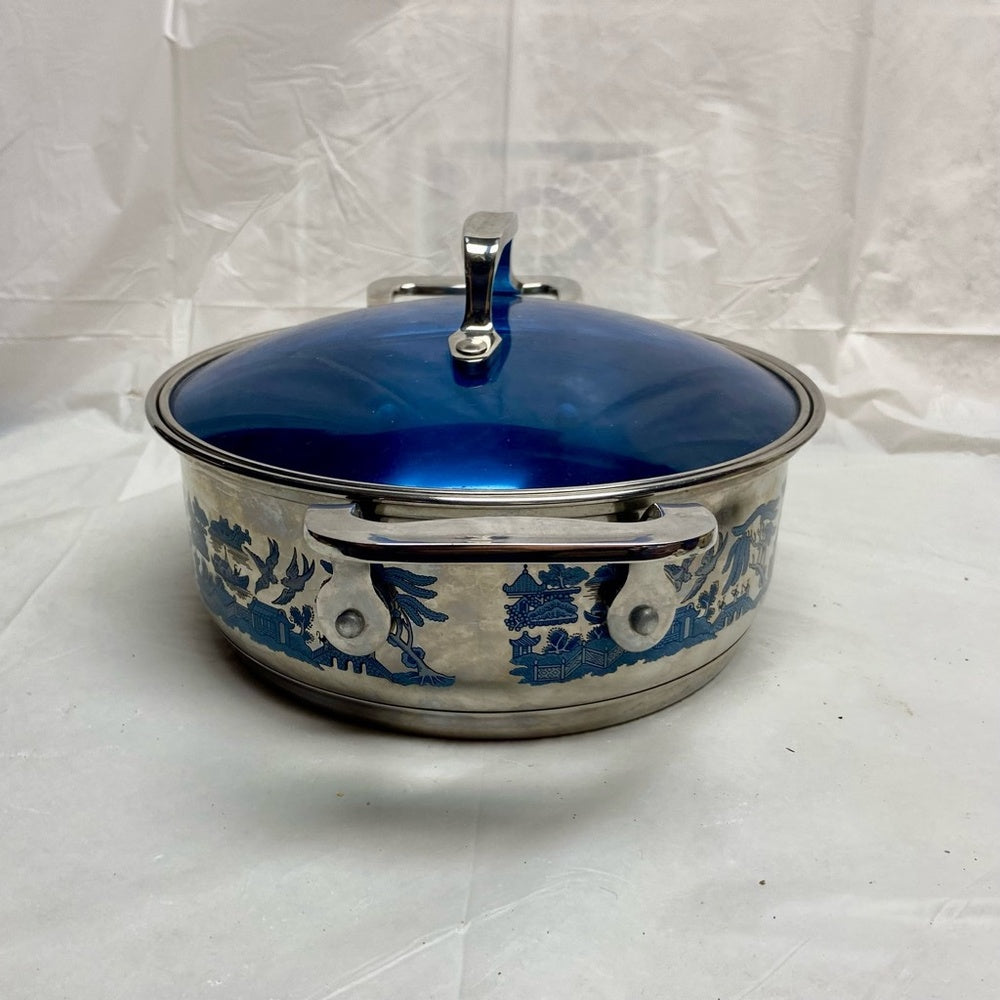 Blue Willow, Stainless Steel Medium-Dutch Oven w/ Lid 12in L x 8.5in D x 6in H