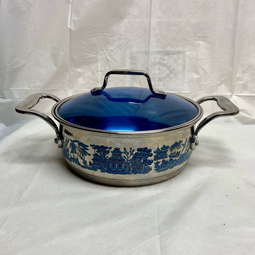 Blue Willow, Stainless Steel Medium-Dutch Oven w/ Lid 12in L x 8.5in D x 6in H
