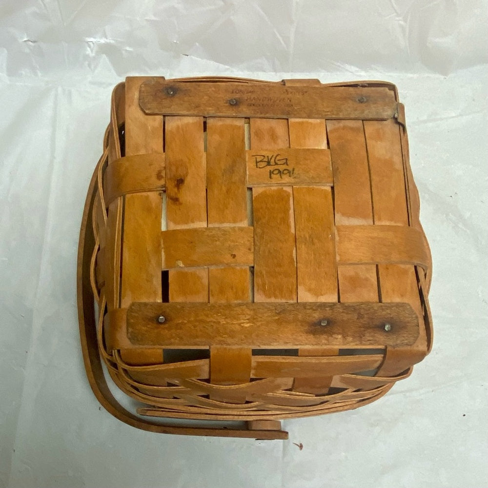 Vintage, Blue Willow Longaberger 4in H x 7.5in Square Basket with 4in Handle