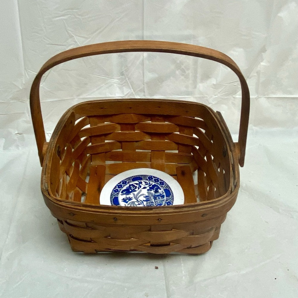 Vintage, Blue Willow Longaberger 4in H x 7.5in Square Basket with 4in Handle