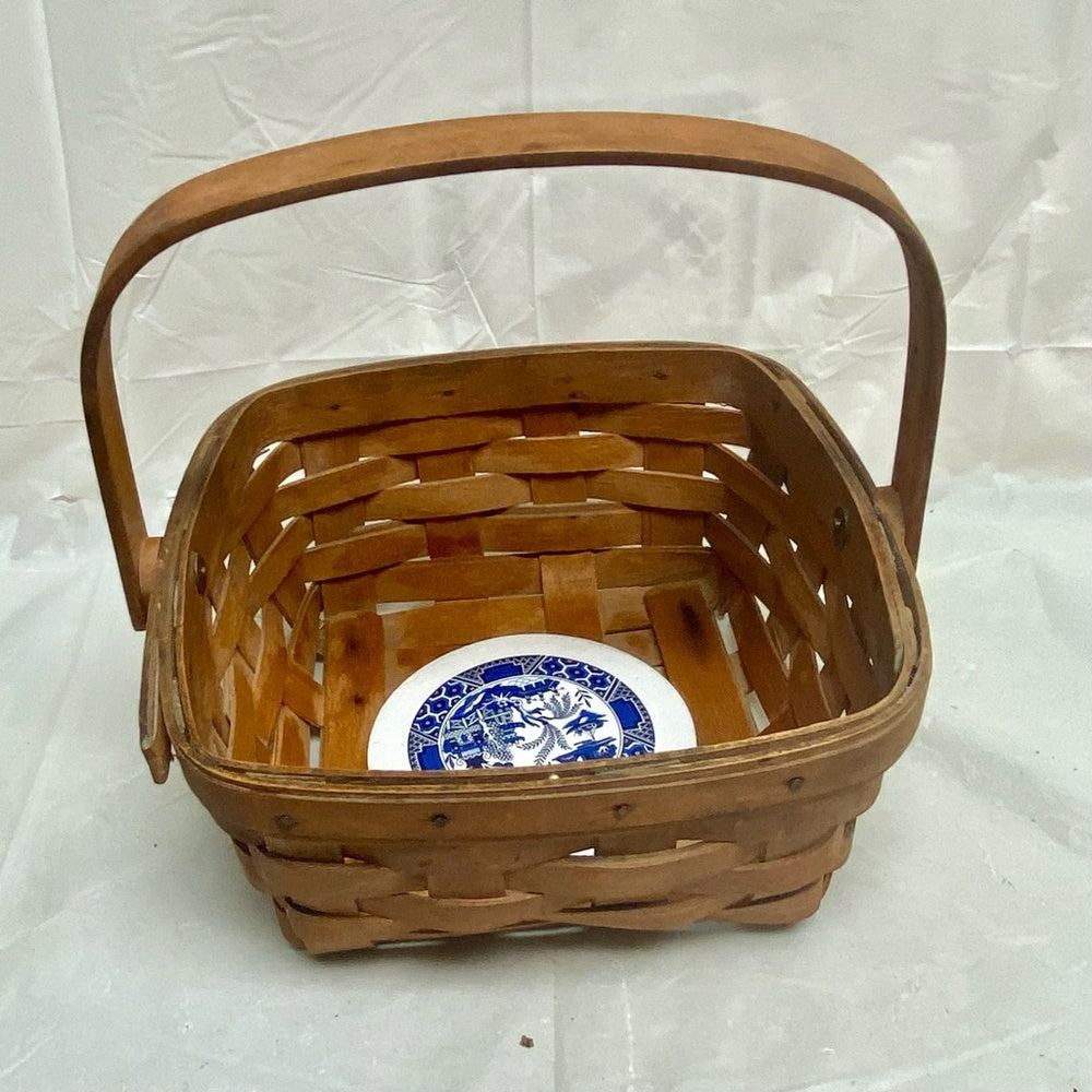 Vintage, Blue Willow Longaberger 4in H x 7.5in Square Basket with 4in Handle