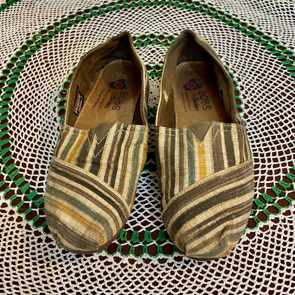 Bobs -Skechers Stripes Fabric Loafer Flat Slip Ons 8.5