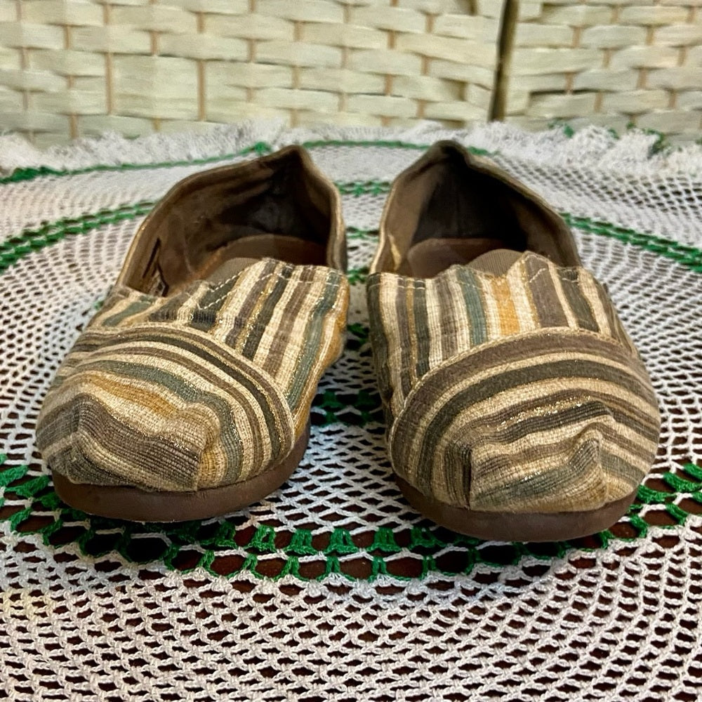 Bobs -Skechers Stripes Fabric Loafer Flat Slip Ons 8.5