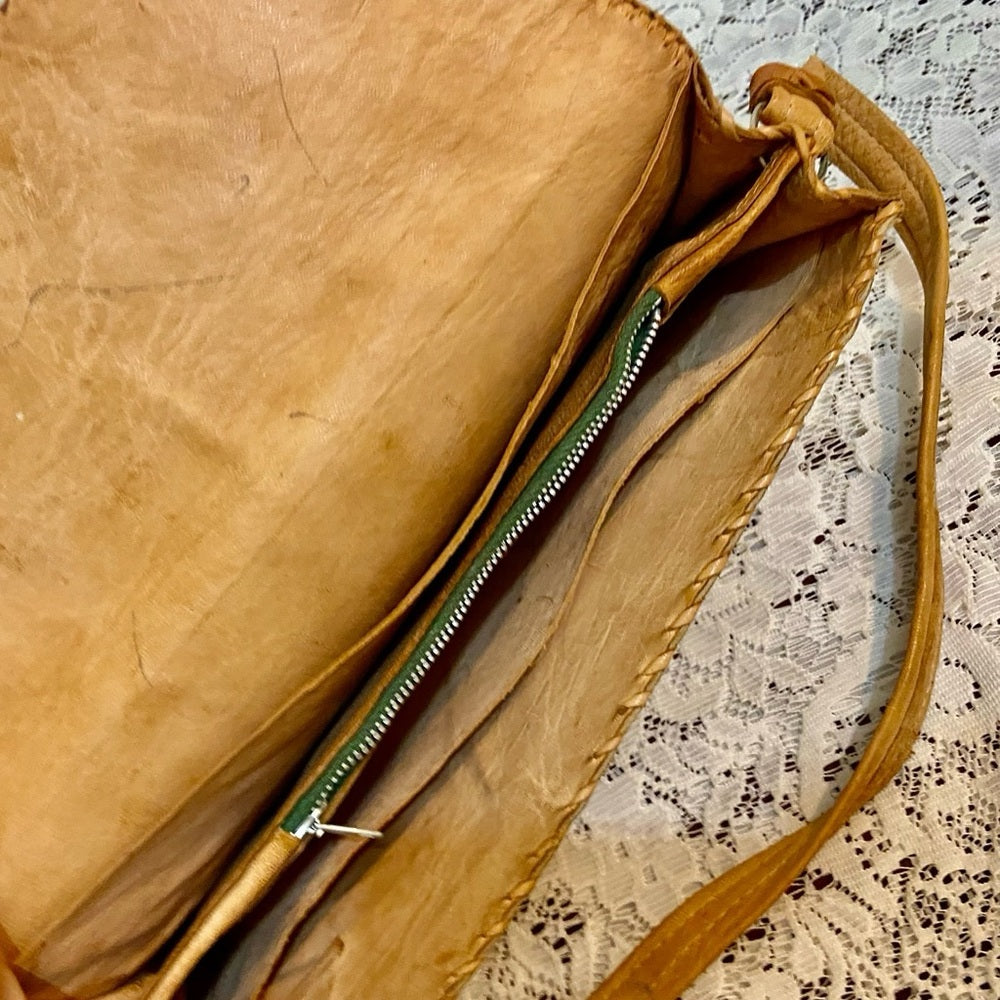Vintage, Genuine Snakeskin Shoulder Bag 11in L x 6in H, x 3In