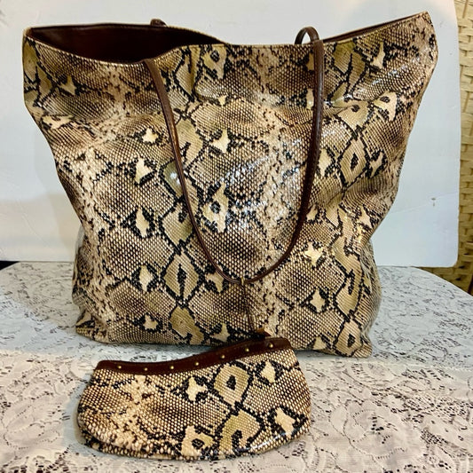 DSW 2-pc Faux Snakeskin Tote/ Weekender Bag with Coin-Key Wallet 15.5inx13inx4.5