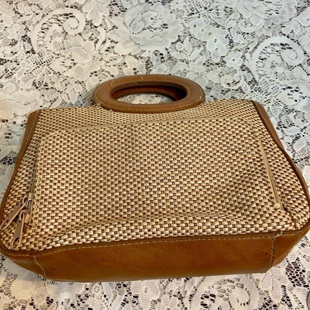 Rosetti  Beige Straw- Brown Leather Trim Handbag-Crossbody. (9.5in x 6in x 3in)
