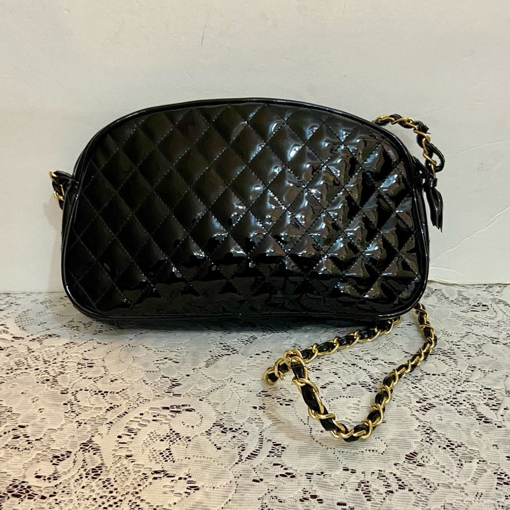 Vintage, Etra Black Quilted Leather Handbag-Crossbody (11in x 7in x 2.5in)