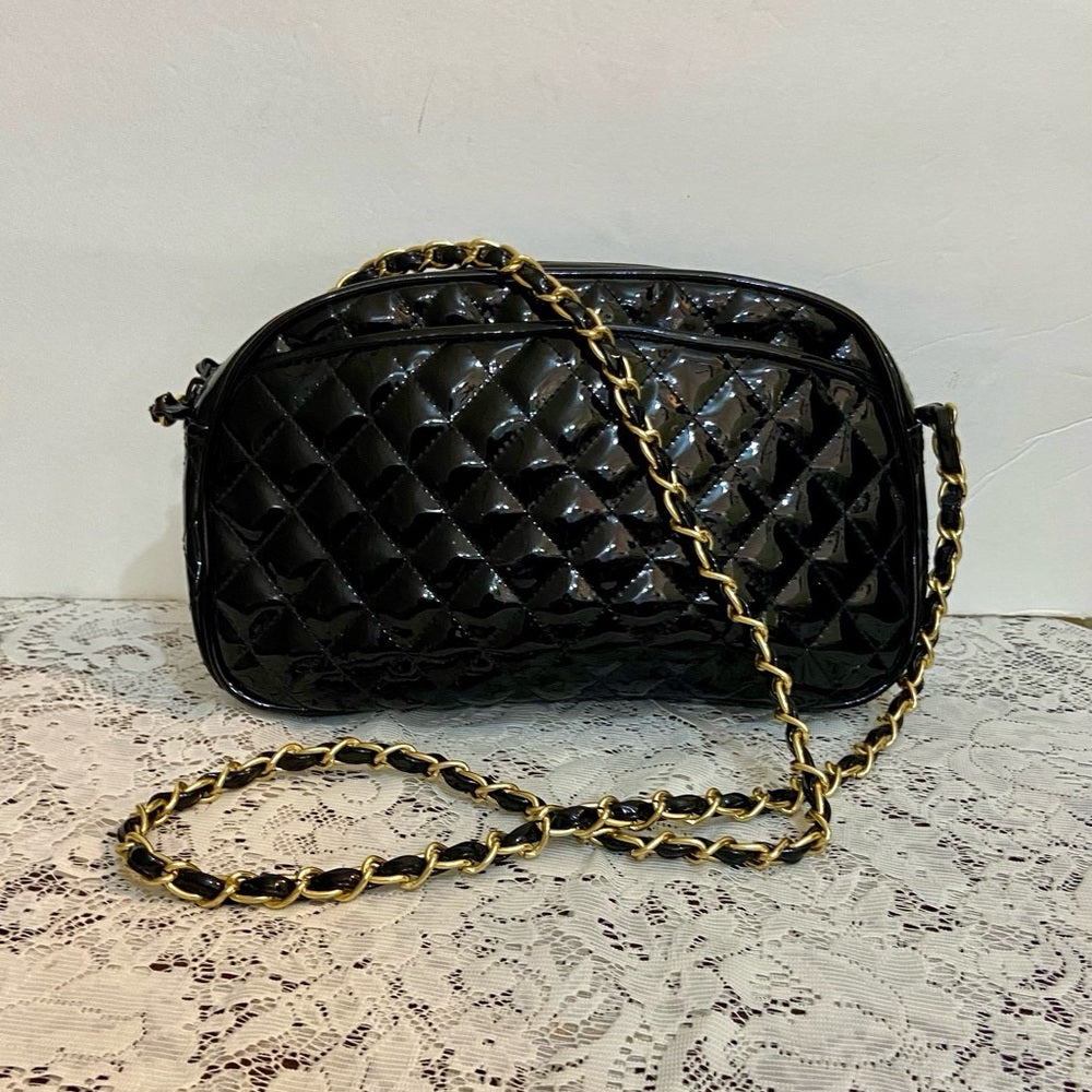 Vintage, Etra Black Quilted Leather Handbag-Crossbody (11in x 7in x 2.5in)