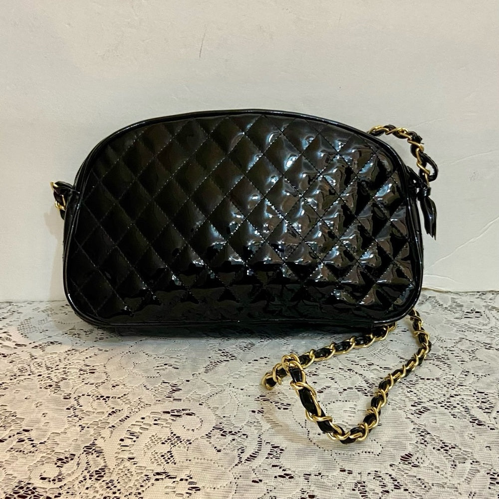 Vintage, Etra Black Quilted Leather Handbag-Crossbody (11in x 7in x 2.5in)