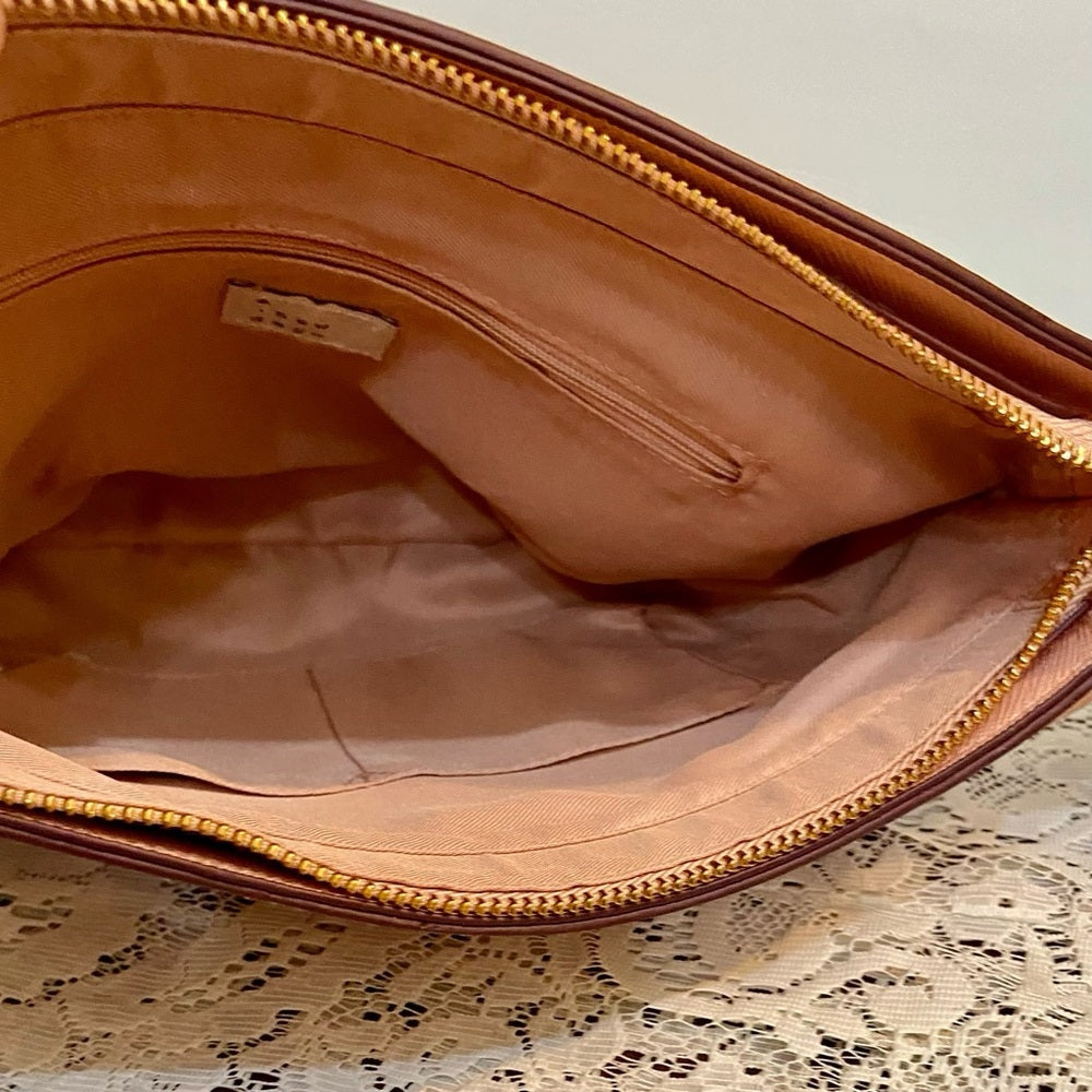A New Day Pink Leather Crossbody Bag ( 9.5in x 9in x 2in)
