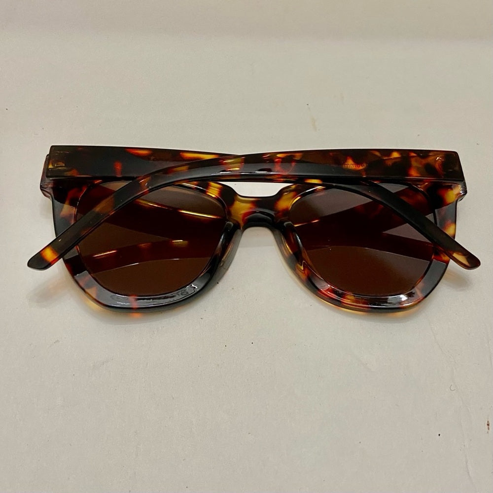 Vintage, Cat Eye Brown Tortoise Large Sunglasses -LE19052 UV400