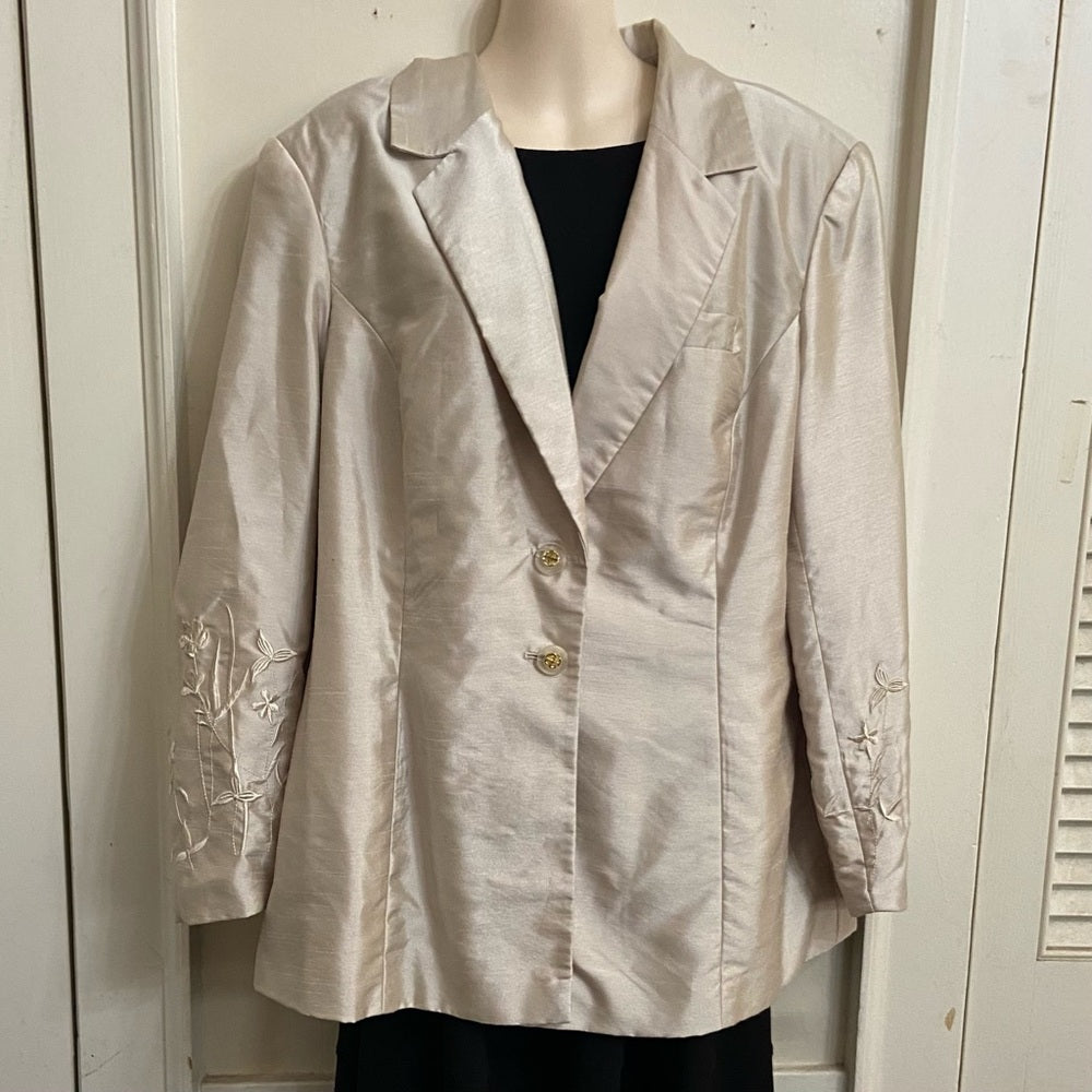 Jonathan Logan  Beige Coat- Jacket - L-XL