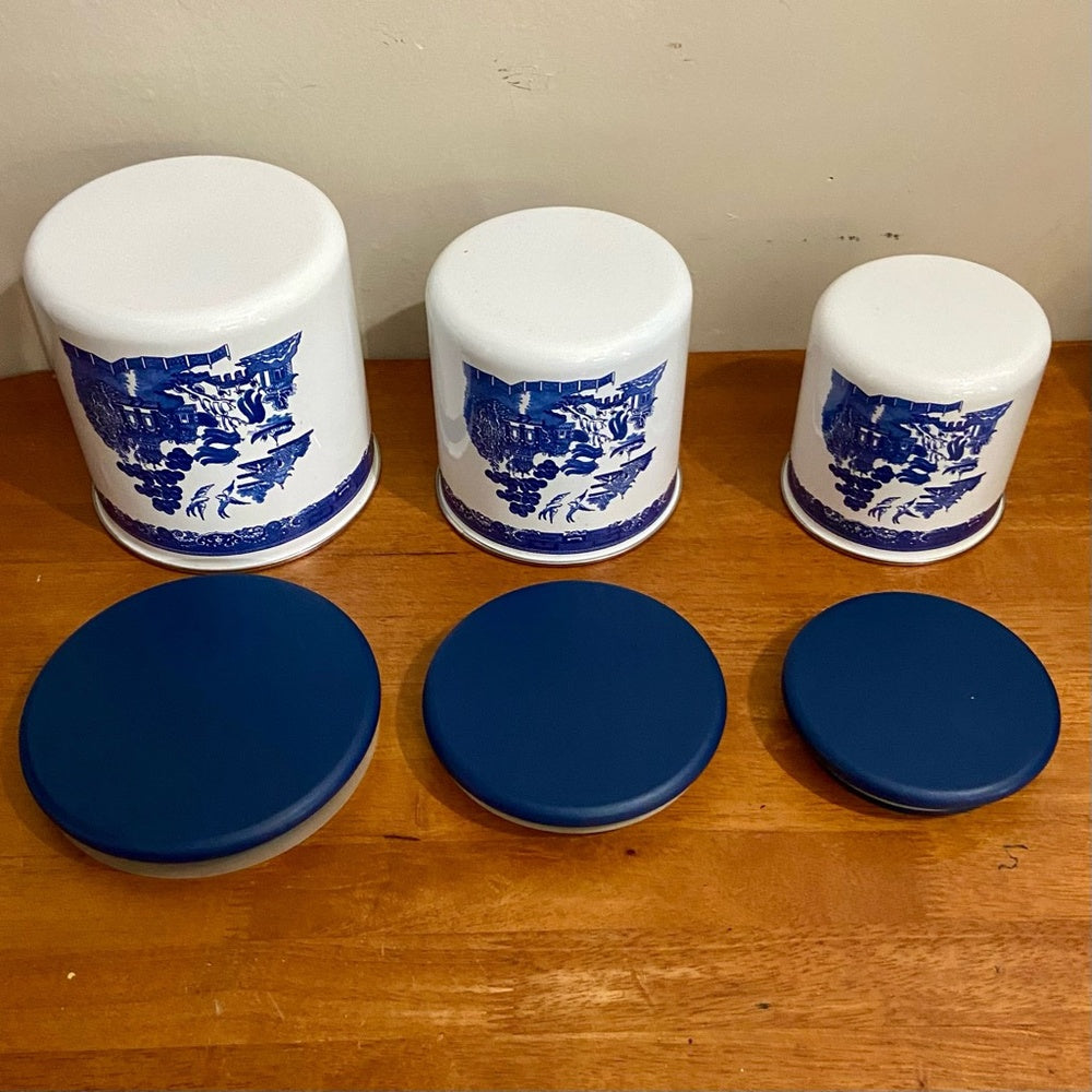 Vintage, Rare, Set of 3  Blue Willow Enamelware Canister Set  7.5in T, 6.5in T