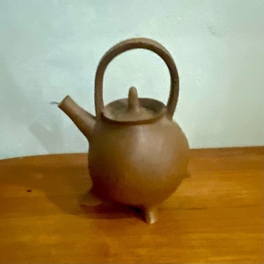 Vintage, Rare, Heavy, Earthen Teapot  (T0824)  This is a rare, beautiful, very h