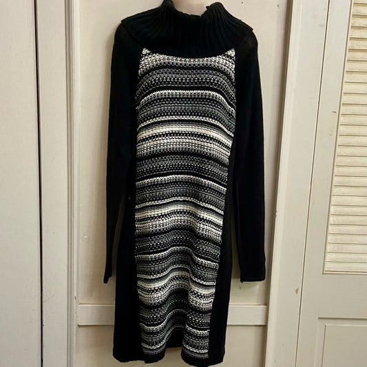Falls Creek Black and White Sweater Dress-Size L