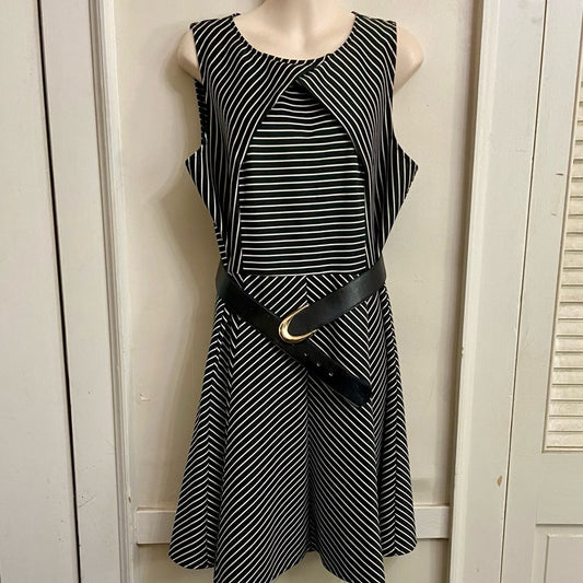 Julian Taylor Black and White Dress 14P